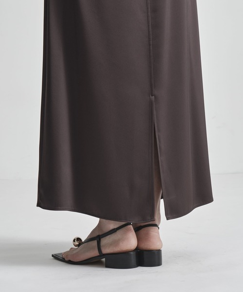 THE TOKYO(ザトウキョウ)の「【THE TOKYO/ザトウキョウ】Satin Tight Skirt/トリアセテートダブルサテンスカート(スカート・レディース・ベージュ/ブラウン/ブラック・2/1)」の20枚目の写真