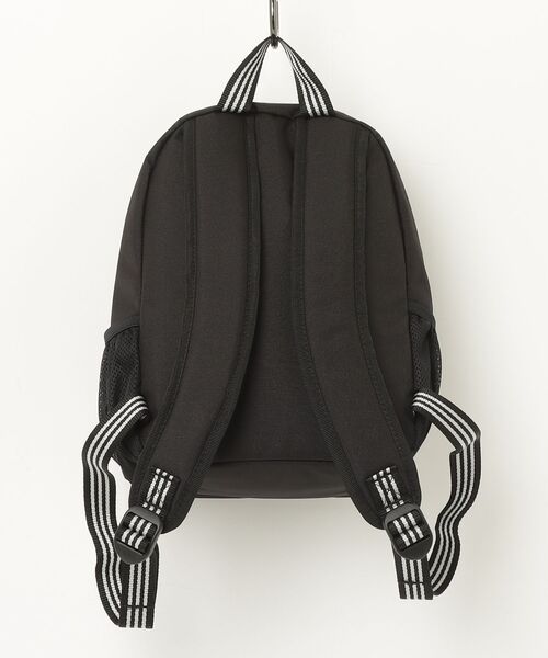 adidas(アディダス)の「SMALL BACKPACK / アディダスオリジナルス adidas Originals(バックパック/リュック・メンズ・ブラック・FREE)」の7枚目の写真