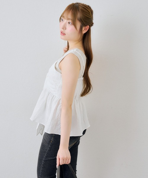 continuer de NICE CLAUP(コンティニューデナイスクラップ)の「フロントリボンキャミBL(シャツ/ブラウス・レディース・ホワイト系その他/オフホワイト/ブラック/ブラック系その他・FREE)」の9枚目の写真
