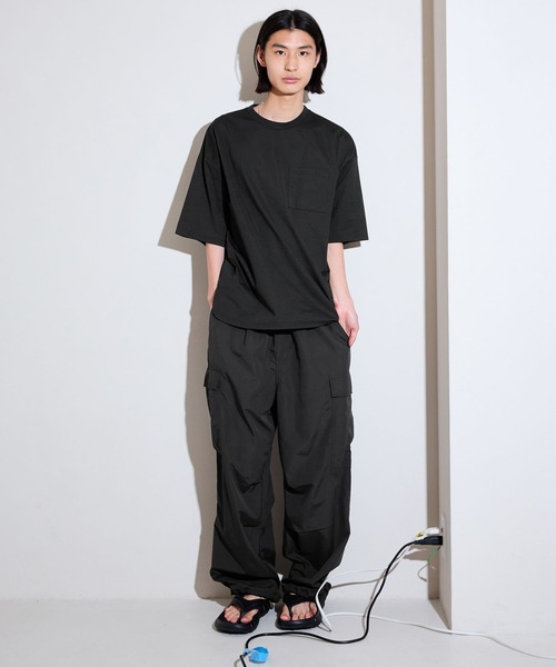 LAKOLE(ラコレ)の「<接触冷感>RXスリットTEE / 896158(Tシャツ/カットソー・メンズ・ネイビー/ブラック/サンドグレー・LARGE/MEDIUM)」の4枚目の写真