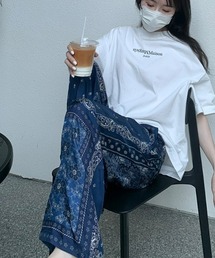 カジュアルワイドパンツ