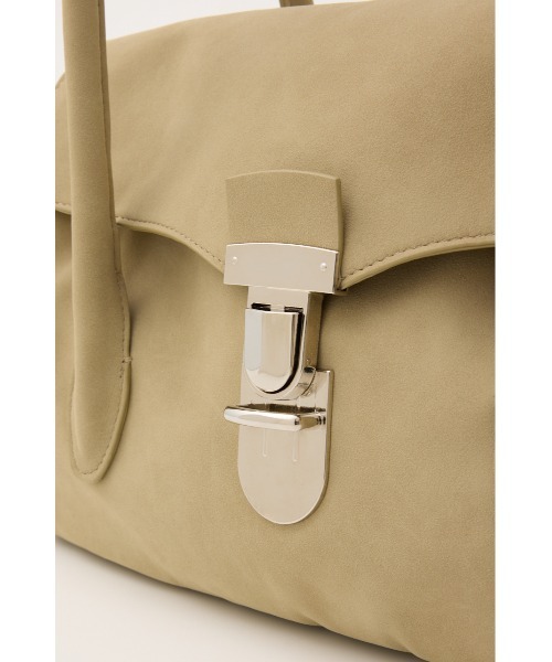 MOUSSY(マウジー)の「SLOUCHY FLAP SHOULDER バッグ(ショルダーバッグ・レディース・ライトベージュ/ブラウン/カーキ・FREE)」の19枚目の写真