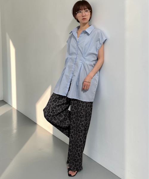THE SOIS(ソア)の「プリントプリーツパンツ(その他パンツ・レディース・ブラウン/チャコールグレー/ブラック/ブラック系その他・FREE)」の17枚目の写真