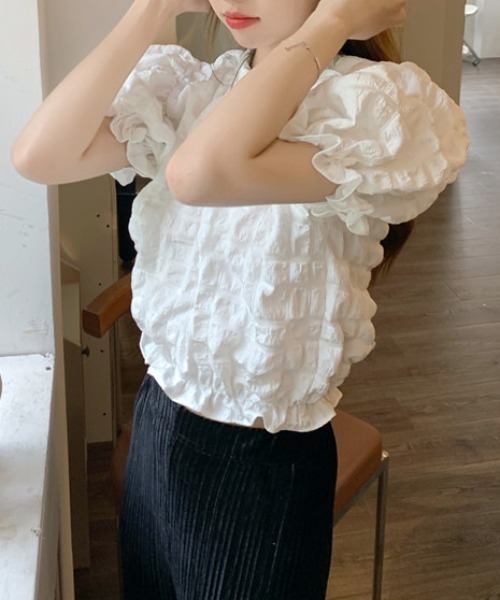 LAC-VERT(ラック・ヴェール)の「くしゅくしゅパフスリーブブラウス(Tシャツ/カットソー・レディース・ホワイト・FREE)」の4枚目の写真