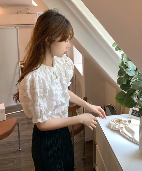 LAC-VERT(ラック・ヴェール)の「くしゅくしゅパフスリーブブラウス(Tシャツ/カットソー・レディース・ホワイト・FREE)」の11枚目の写真