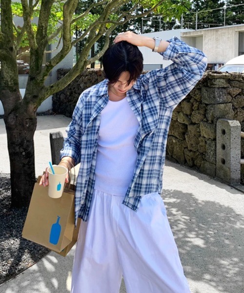 NOWLE（ノウル）の「【NOWLE】ルーズシルエット チェック柄 長袖シャツ / ヴィンテージライク オンブレ マドラスチェックシャツ（シャツ/ブラウス・メンズ・ブルー・LARGE/MEDIUM）」の5枚目の写真