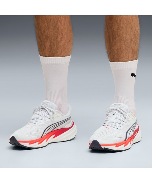 PUMA(プーマ)の「PUMA プーマ メンズ ヴェロシティ ニトロ 5 ランニングシューズ(スニーカー・メンズ・ホワイト×グレー/レッド/ブラック×ホワイト/ミント/ホワイト×シルバー/レッド系その他3・26.0cm/26.5cm/27.0cm/27.5cm/25.5cm/28.5cm/29.0cm/28.0cm/25.0cm)」の7枚目の写真