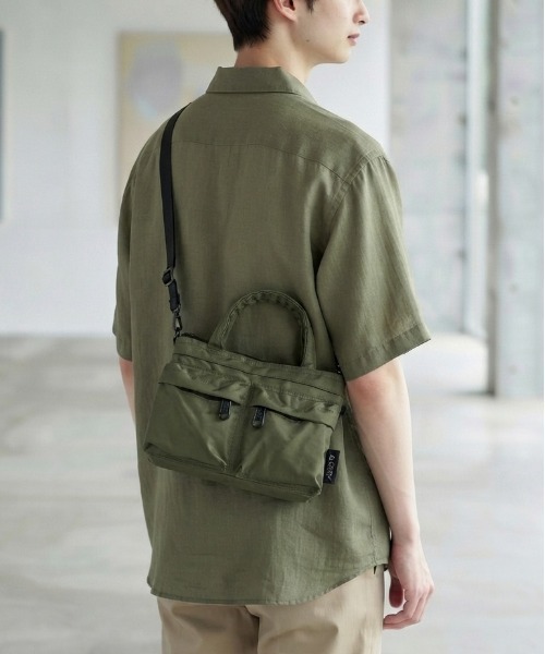 GERRY(ジェリー)の「【GERRY/ジェリー】ダブルポケット 2WAY ショルダーバッグ ミニトートバッグ 軽量 ユニセックス(ショルダーバッグ・レディース・ブラック/ダークグリーン・FREE)」の2枚目の写真