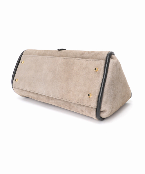AULENTTI(オウレンティ)の「AULENTTI/オウレンティ 金具付きスウェードトートBAG(トートバッグ・レディース・ベージュ/ブラウン・FREE)」の9枚目の写真
