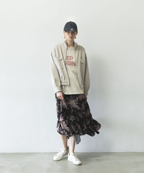 GARAGE OF GOOD CLOTHING(ガレージオブグッドクロージング)の「【日本製】ピーチファイユフラワープリント裾フリルスカート(スカート・レディース・ブラック/アイボリー・FREE)」の15枚目の写真