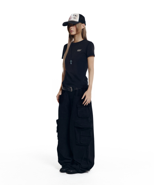 AAKAM(アーカム)の「Heavy Cargo Shirring Pants (Black)(その他パンツ・レディース・その他・1/2)」の7枚目の写真