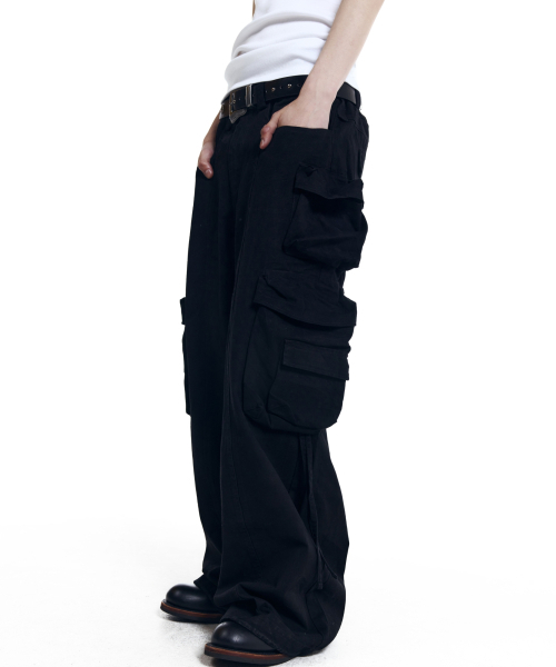 AAKAM(アーカム)の「Heavy Cargo Shirring Pants (Black)(その他パンツ・レディース・その他・1/2)」の9枚目の写真