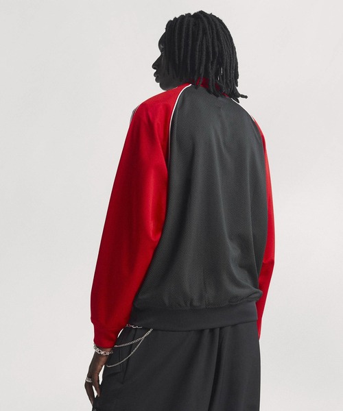 adidas（アディダス）の「ルーズ メッシュ トラックトップ  / ジャージ / トラックジャケット / アディダスオリジナルス adidas Originals（ジャージ・メンズ・ブラック・X-LARGE/X-SMALL/XX-SMALL/3XL/4XL/LARGE/XX-LARGE/MEDIUM/SMALL）」の2枚目の写真
