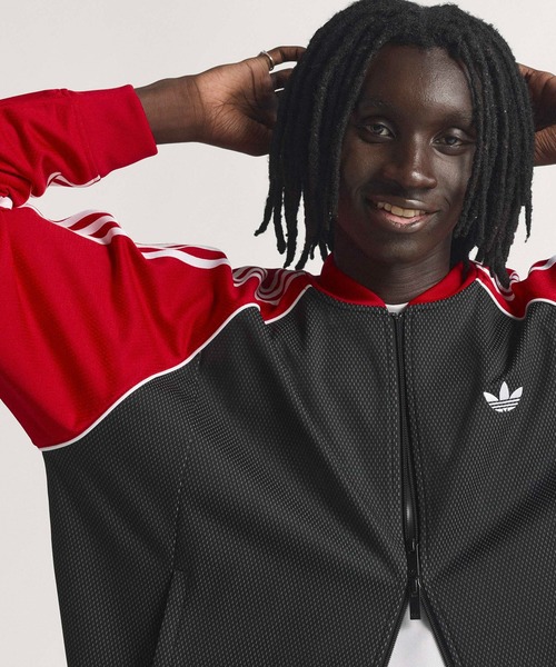 adidas（アディダス）の「ルーズ メッシュ トラックトップ  / ジャージ / トラックジャケット / アディダスオリジナルス adidas Originals（ジャージ・メンズ・ブラック・X-LARGE/X-SMALL/XX-SMALL/3XL/4XL/LARGE/XX-LARGE/MEDIUM/SMALL）」の3枚目の写真