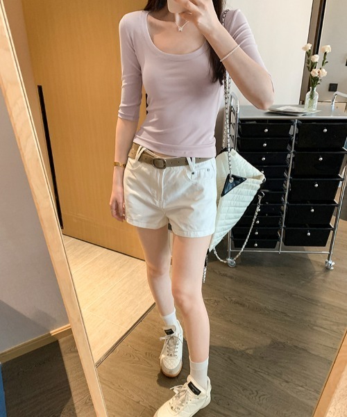 FLINEA(フリネア)の「Uネック半端袖Tシャツ(Tシャツ/カットソー・レディース・パープル/ネイビー/イエロー/ブラック/グレー/ホワイト・FREE)」の20枚目の写真
