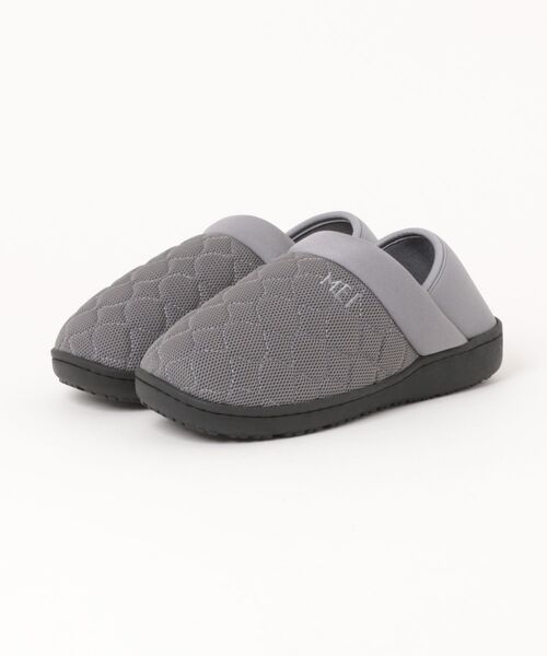 MEI(メイ)の「【MEI メイ】MESH QUILTING MOC SHOES メッシュ キルティング モックシューズ / Men’s(スリッポン・メンズ・ブラック/グレー・S/M/L)」の2枚目の写真