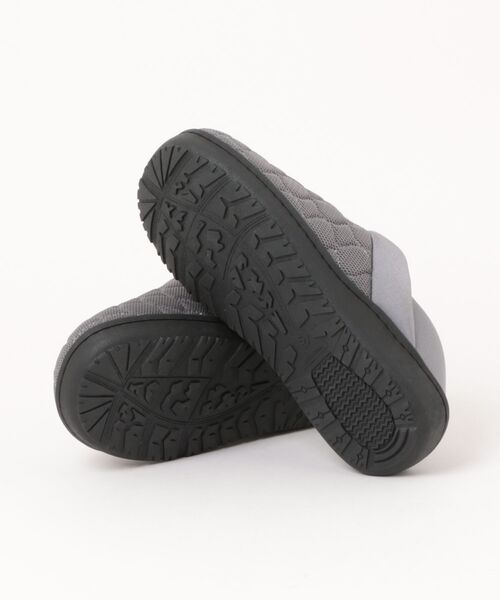 MEI(メイ)の「【MEI メイ】MESH QUILTING MOC SHOES メッシュ キルティング モックシューズ / Men’s(スリッポン・メンズ・ブラック/グレー・S/M/L)」の4枚目の写真