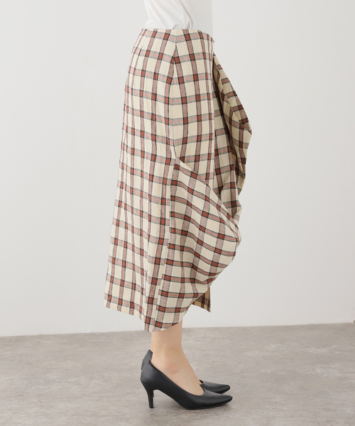journal standard L'essage(ジャーナルスタンダードレサージュ)の「ROHE/ローエ Draped check skirt スカート(スカート・レディース・アイボリー・36)」の7枚目の写真