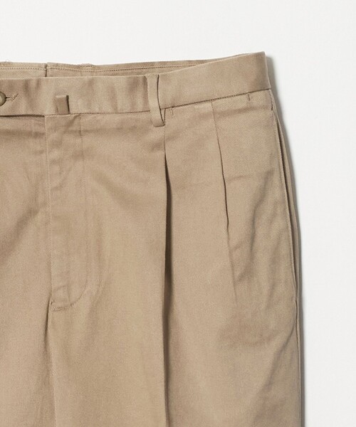 UNITED ARROWS(ユナイテッドアローズ)の「ツイル 2プリーツ キャロット パンツ(チノパンツ・メンズ・ダークグレー/ベージュ・S/L/M)」の5枚目の写真