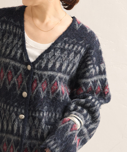 JOURNAL STANDARD(ジャーナルスタンダード)の「ネイティブシャギーカーディガン(カーディガン/ボレロ・レディース・レッド/チャコールグレー・FREE)」の2枚目の写真