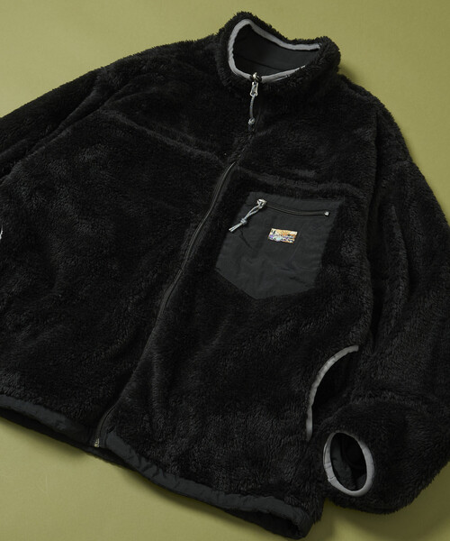 FREAK'S STORE（フリークスストア）の「リラックスフィット ワンポイントロゴ ナイロン フリース リバーシブルブルゾン/ナイロンジャケット ボアジャケット（ブルゾン・メンズ・ブラック/テラコッタ/ベージュ/オリーブ/ネイビー/ブルーグリーン・SMALL/MEDIUM/LARGE）」の14枚目の写真