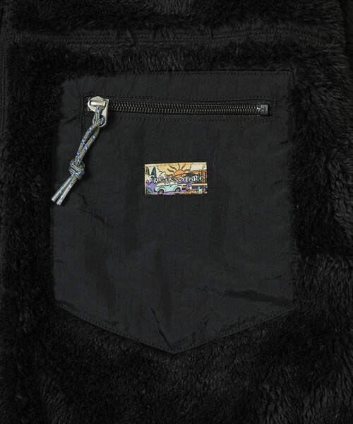 FREAK'S STORE（フリークスストア）の「リラックスフィット ワンポイントロゴ ナイロン フリース リバーシブルブルゾン/ナイロンジャケット ボアジャケット（ブルゾン・メンズ・ブラック/テラコッタ/ベージュ/オリーブ/ネイビー/ブルーグリーン・SMALL/MEDIUM/LARGE）」の17枚目の写真