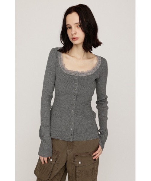SLY(スライ)の「【WEB限定】LACE DOCKING FRONT BUTTON TOPS レースドッキングフロントボタントップス 秋服 ニットトップス(ニット/セーター・レディース・杢グレー/ブラック・FREE)」の9枚目の写真