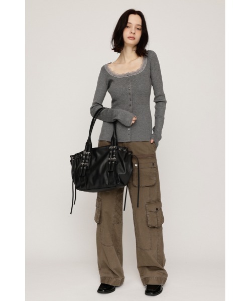 SLY(スライ)の「【WEB限定】LACE DOCKING FRONT BUTTON TOPS レースドッキングフロントボタントップス 秋服 ニットトップス(ニット/セーター・レディース・杢グレー/ブラック・FREE)」の11枚目の写真