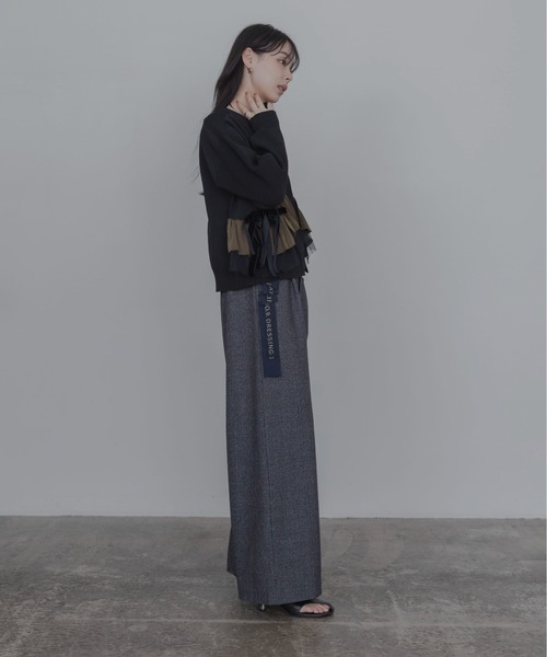 Eimee Law(エイミーロウ)の「ウエストフリルサイドロゴテープパンツ(その他パンツ・レディース・ブラック/ベージュ/ダークグレー・MEDIUM)」の13枚目の写真