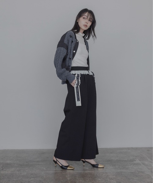 Eimee Law(エイミーロウ)の「ウエストフリルサイドロゴテープパンツ(その他パンツ・レディース・ブラック/ベージュ/ダークグレー・MEDIUM)」の20枚目の写真