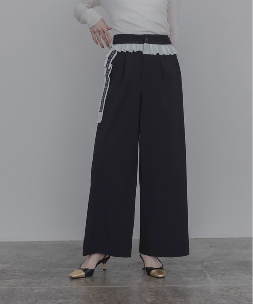 Eimee Law(エイミーロウ)の「ウエストフリルサイドロゴテープパンツ(その他パンツ・レディース・ブラック/ベージュ/ダークグレー・MEDIUM)」の21枚目の写真