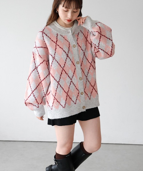 tiptop(ティップトップ)の「アーガイルクルーカーディガン(カーディガン/ボレロ・レディース・グレー/ネイビー/ブラウン・FREE)」の6枚目の写真
