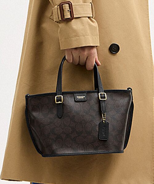 美品 COACH ショルダーバッグ キャンバス ブラック シグネチャー タクシー トート バッグ 21・シグネチャー キャンバス（ショルダー