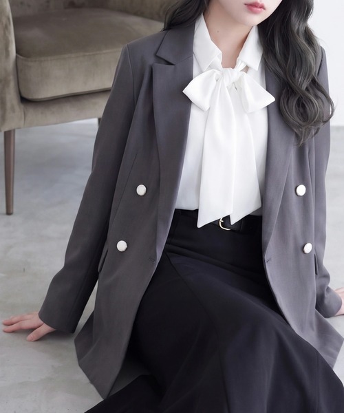 ASTORIA ODIER（アストリアオディール）の「クリアボタンダブルジャケット(ダブルブレスト/オフィス/休日.セレモニー)（テーラードジャケット・レディース・ネイビー/チャコールグレー・SMALL/MEDIUM）」の2枚目の写真