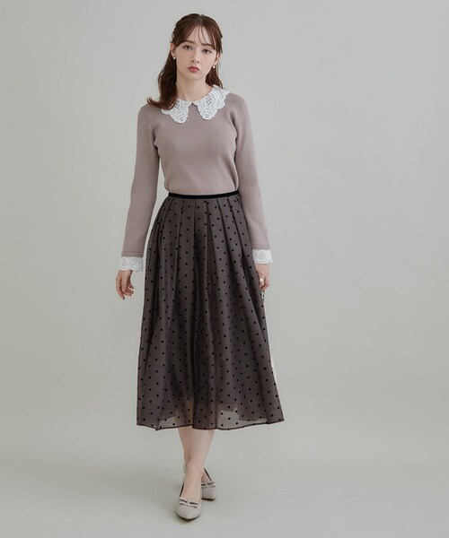 couture brooch（クチュールブローチ）の「【一枚で着映え】レース衿カフス リブニット（ニット/セーター・レディース・ブラック/ブラウン系その他/アイボリー/ブラック系7・36/38/40/42）」の19枚目の写真
