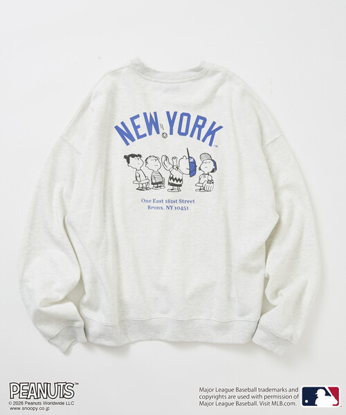 FREAK'S STORE(フリークスストア)の「限定展開 PEANUTS×MLB 別注 ビッグシルエット バックプリント スウェット / YANKEES(スウェット・メンズ・ピンク/ブラック/グレー/ネイビー・SMALL/MEDIUM/LARGE)」の1枚目の写真