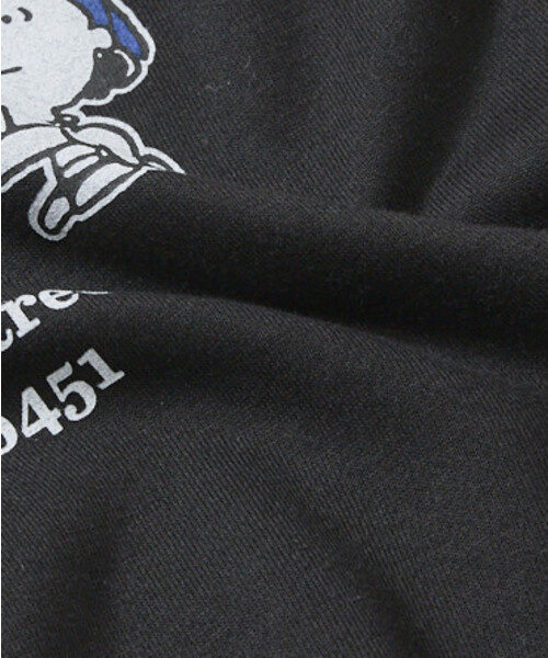 FREAK'S STORE(フリークスストア)の「限定展開 PEANUTS×MLB 別注 ビッグシルエット バックプリント スウェット / YANKEES(スウェット・メンズ・ピンク/ブラック/グレー/ネイビー・SMALL/MEDIUM/LARGE)」の9枚目の写真