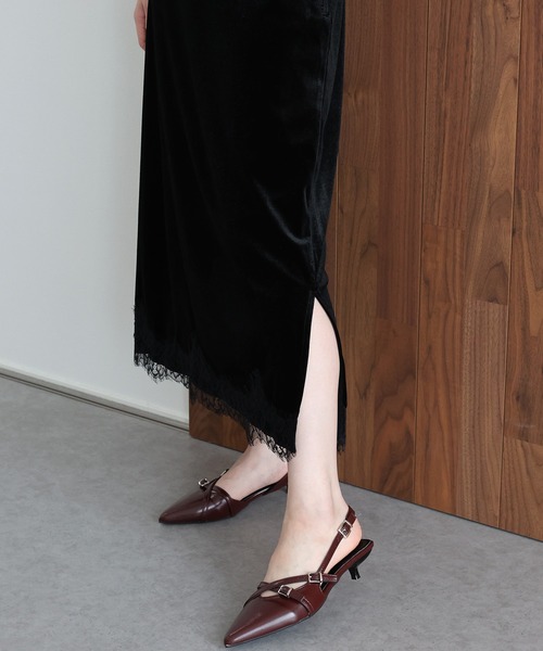 J by blue(ジェイバイブルー)の「《2サイズ展開》ヘムレースベロアスカート(スカート・レディース・グレイッシュベージュ/ブラック/ブラウン・LARGE/MEDIUM)」の11枚目の写真
