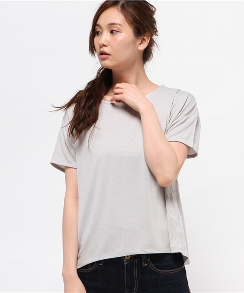 earth music&ecology(アースミュージックアンドエコロジー)の「【2016Summer】バックプリーツプルオーバー(Tシャツ/カットソー・レディース・LT.Gray/アイボリー/ネイビー/ピンク・FREE)」の4枚目の写真