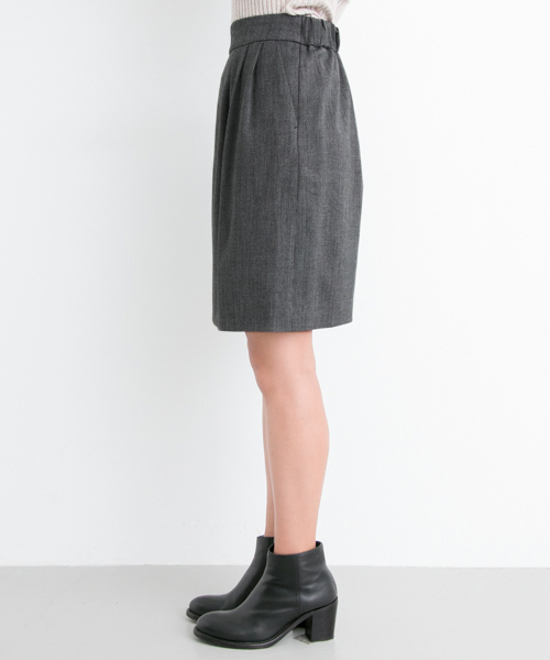 URBAN RESEARCH（アーバンリサーチ）の「UR コスミカルウォームタックスカート（スカート・レディース・ベージュ系その他/ライトグレー/ブラック/ブラック系その他・FREE）」の15枚目の写真