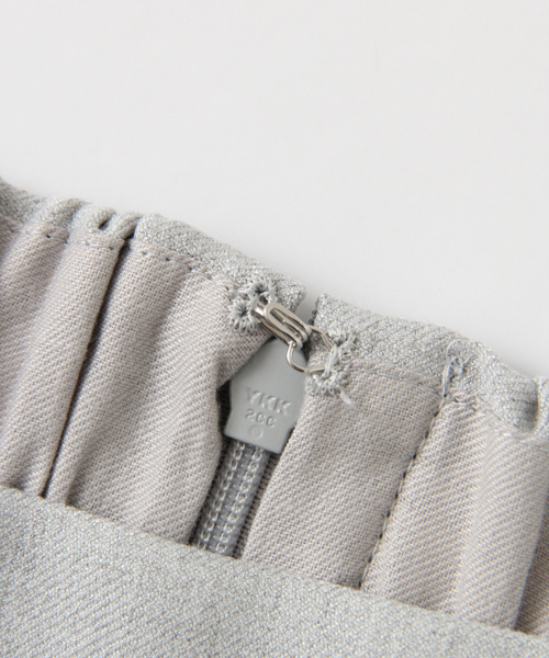 URBAN RESEARCH（アーバンリサーチ）の「UR コスミカルウォームタックスカート（スカート・レディース・ベージュ系その他/ライトグレー/ブラック/ブラック系その他・FREE）」の10枚目の写真