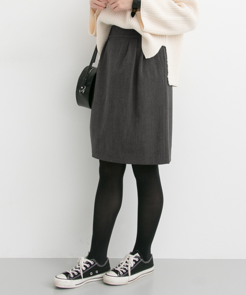 URBAN RESEARCH（アーバンリサーチ）の「UR コスミカルウォームタックスカート（スカート・レディース・ベージュ系その他/ライトグレー/ブラック/ブラック系その他・FREE）」の18枚目の写真