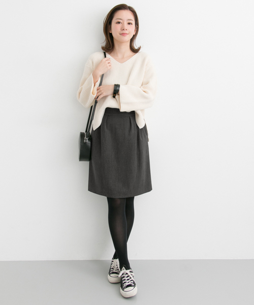 URBAN RESEARCH（アーバンリサーチ）の「UR コスミカルウォームタックスカート（スカート・レディース・ベージュ系その他/ライトグレー/ブラック/ブラック系その他・FREE）」の19枚目の写真