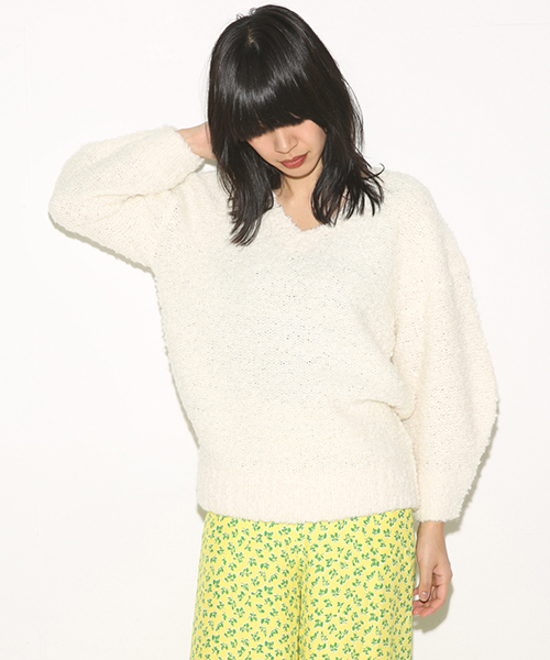 SLY（スライ）の「V/N LOOSE MG TOPS（ニット/セーター・レディース・ブラック/ライトブルー/オレンジ系その他/オフホワイト・FREE）」の2枚目の写真