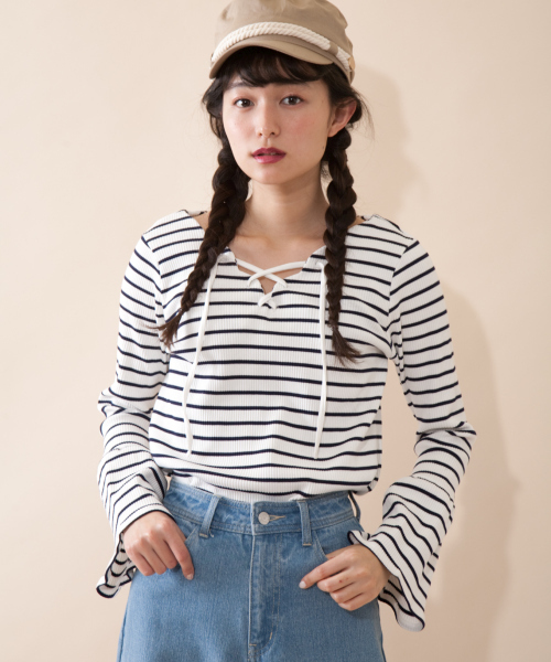 OLIVE des OLIVE(オリーブデオリーブ)の「★レースアッププルオーバー(Tシャツ/カットソー・レディース・ピンク系その他/その他/オフホワイト/イエロー・FREE)」の4枚目の写真