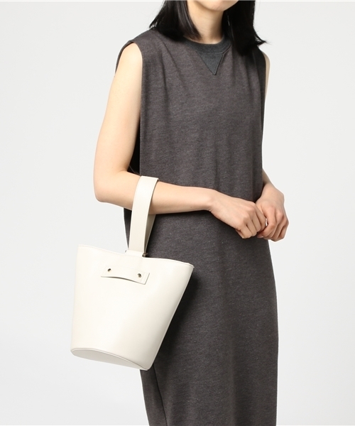 Andemiu（アンデミュウ）の「２ＷＡＹハンドルバケツＢＡＧ751789（ショルダーバッグ・レディース・ライトグレー/オレンジ/ブラック・FREE）」の8枚目の写真