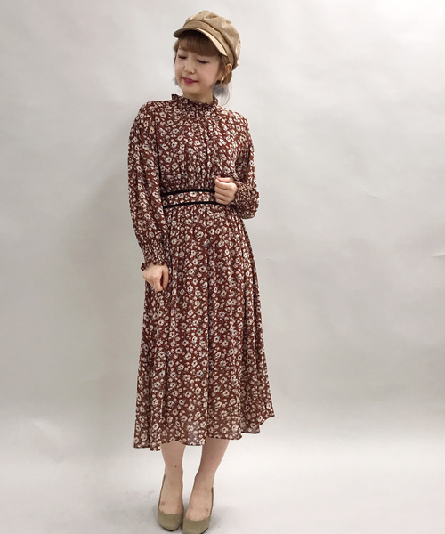 Cheek（チーク）の「ベロア配色花柄ワンピース（ワンピース・レディース・ブラック/ブラウン/モスグリーン・MEDIUM）」の15枚目の写真