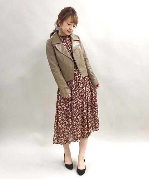 Cheek（チーク）の「ベロア配色花柄ワンピース（ワンピース・レディース・ブラック/ブラウン/モスグリーン・MEDIUM）」の17枚目の写真