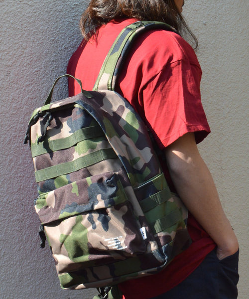 ROOPTOKYO（ループトウキョウ）の「arius/アリウス TOOL BACKPACK（バックパック/リュック・メンズ・ブラック/カーキ/カモフラージュ・FREE）」の3枚目の写真