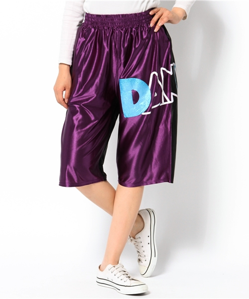DANCE LB-03（ダンス エルビー・ゼロスリー）の「ロゴ 12AW テカハーフパンツ（その他パンツ・レディース・サックスブルー系/パープル系/ピンク系/ゴールド系/ブラック系・FREE）」の4枚目の写真